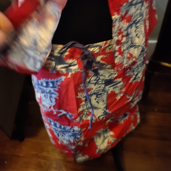 Vintage 90s Does 40s Matching Toile Skirt + Blouse, Hawaiian Pattern To The Max! - Picture 2 of 7